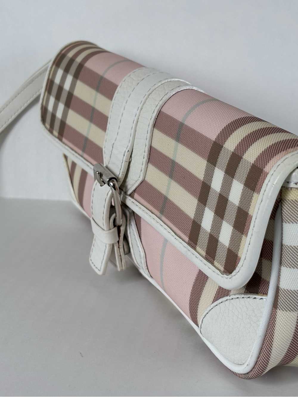 Burberry Pink and White Check Leather Wristlet Clutch - Picture 2 of 10